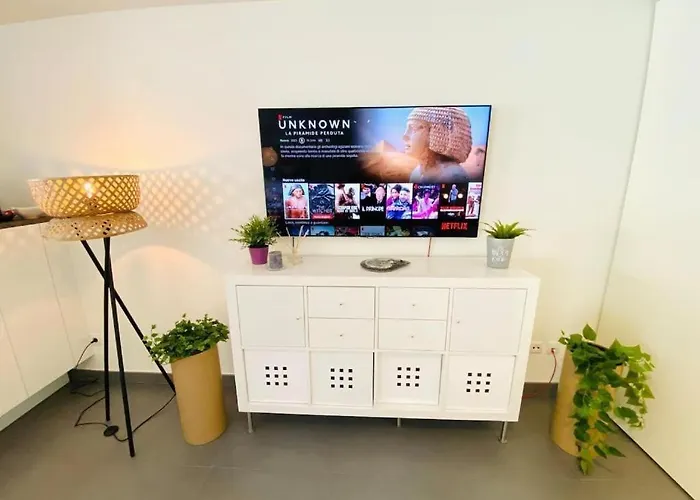 Airy And Spacious 3 Bedroom W Terrace&parking * Luxemburg