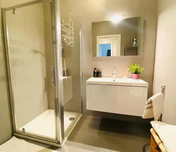 Airy And Spacious 3 Bedroom W Terrace&parking * Lucembursko